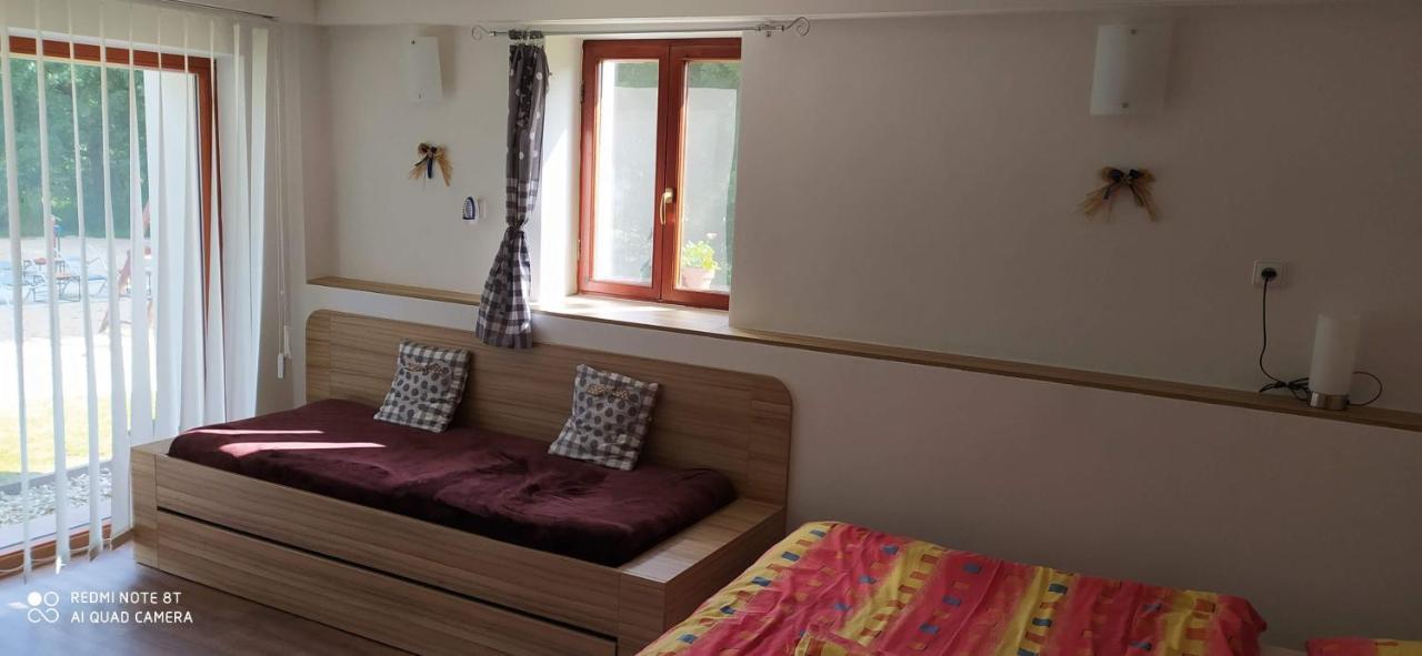 Apartmány Natálie Dvory nad Luznici Exterior foto